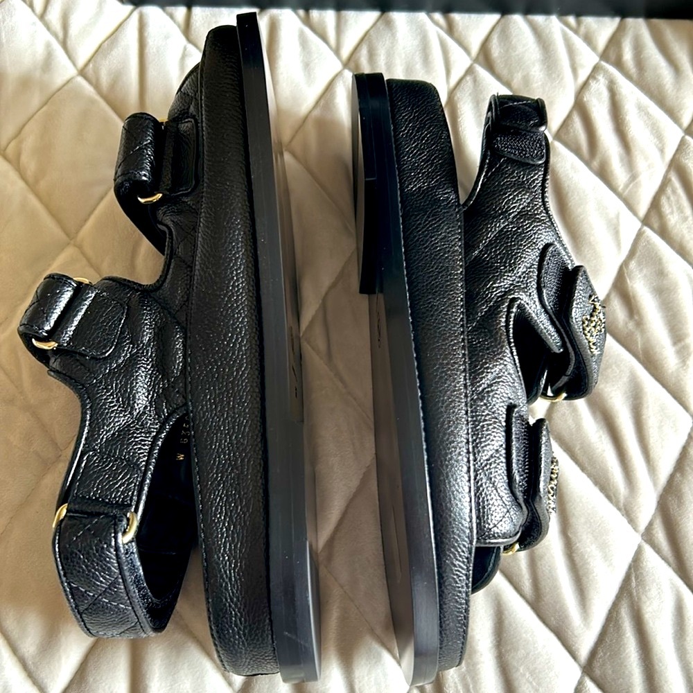 Chanel DADS SANDALS Grained Leather 36 - Picture 13 of 17